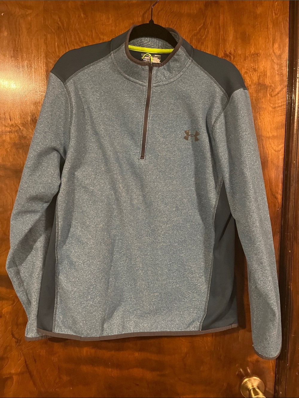 Under Armour Men's Heather Blue and Dark Blue Quarter-Zip Performance pullover